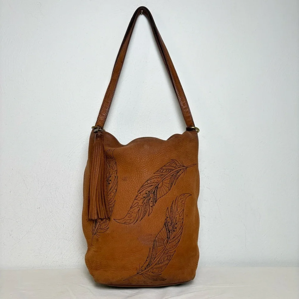 HOBO Inked Hide Collector’s Edition 2018 Feathers Convertible Backpack Bag Purse
